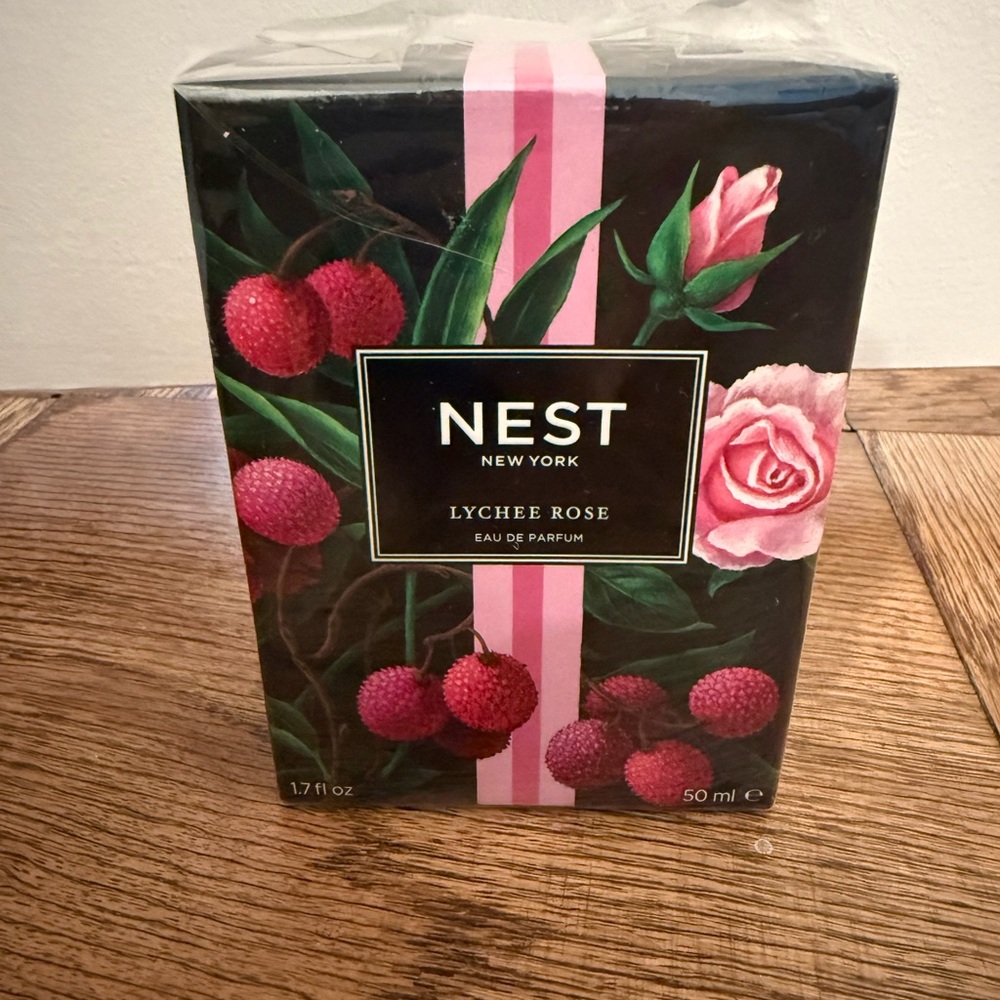 NEST Fragrances Lychee Rose Perfume - Black and Pink
